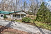 Family Asheville Mountain Retreat w/Hot Tub