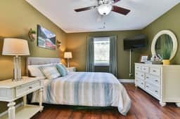 3 miles to downtown - family & pet friendly - Image 2