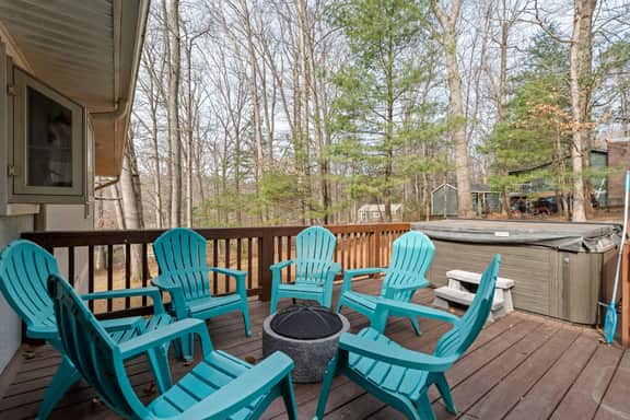 Asheville Haven: Serene 4BR Retreat with Hot Tub - Image 5
