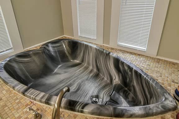Asheville Rustic Cabin: Hot Tub, Pets ok, Fire Pit - Image 5