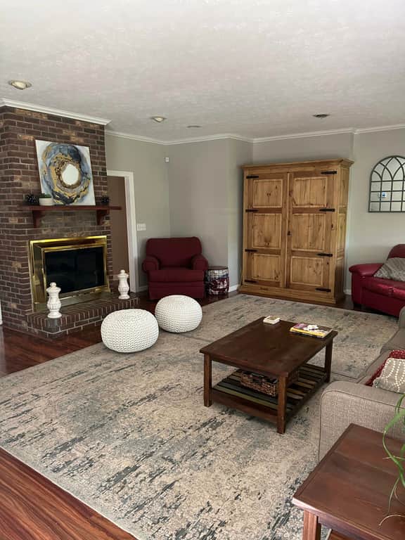 Pinners Cove: Hot Tub, Fire Pit, Prime Location - Image 5