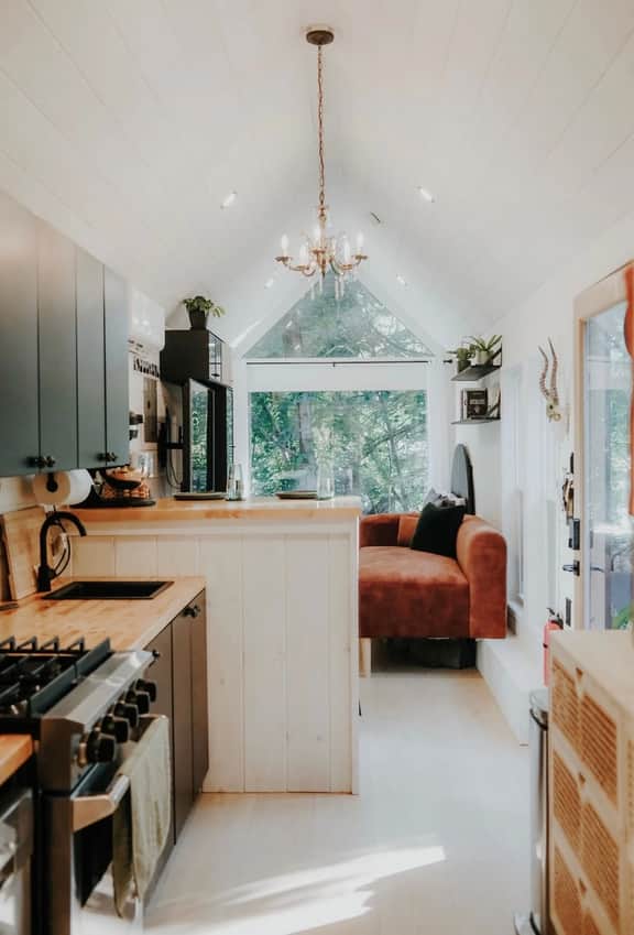 Nordic & Spruce - tiny home on the farm - Image 3