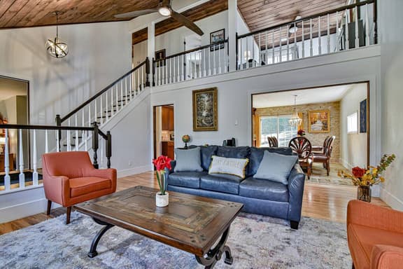 N. Asheville 5BR Retreat: Hot Tub, Fire Pit - Image 1