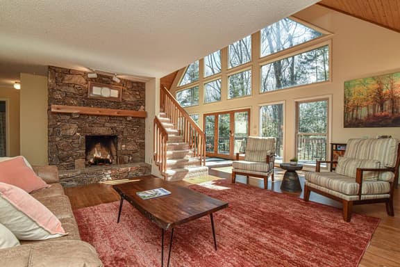 Asheville Cabin Retreat: Hot Tub, Fireplace - Image 1